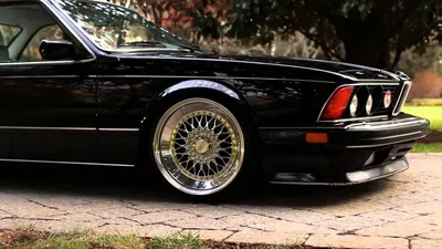 Peter Kaczynski's BMW E24 - YouTube
