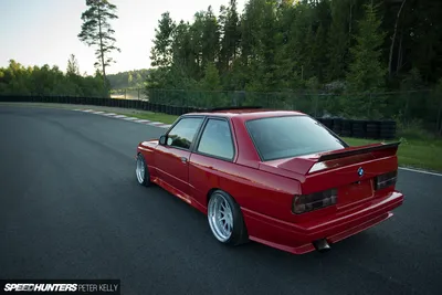 Самый дорогой Е30! Классический BMW M3 продали за $250 тысяч