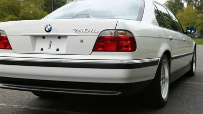 BMW E38 – стоит ли связываться с «пожилым» премиумом? | bibimot | Дзен