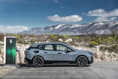 Электромобили BMW: обзор моделей, характеристики и особенности