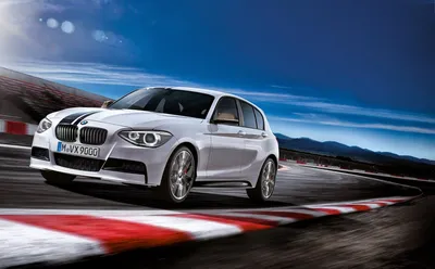 Новый BMW 7 серии: «четырёхглазая» оптика, 31-дюймовый экран и  электропривод всех дверей - читайте в разделе Новости в Журнале Авто.ру