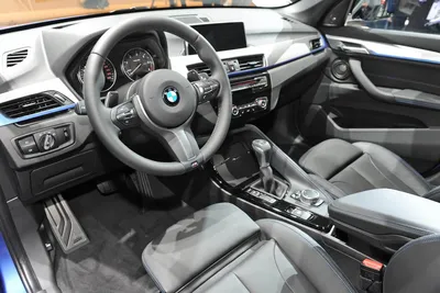 BMW X1 на официальном сайте BMW в России