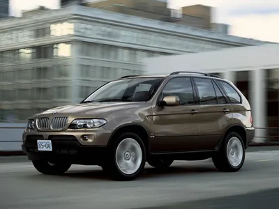 BMW X5 2005, 4.4 литра, Хочу предостеречь всех, кто покупает такой авто на  последние деньги или, бензиновый, коробка автомат