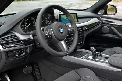 Интерьер салона BMW X5 M (2019-2023). Фото салона BMW X5 M. Фото #3