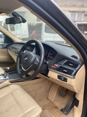 BMW X5 M - цена, характеристики и фото, описание модели авто