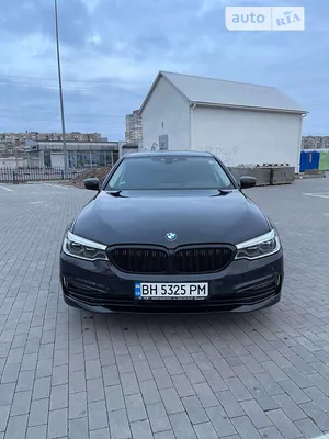 Полсотни BMW E60 собрались на парковке в Минске. Зачем?