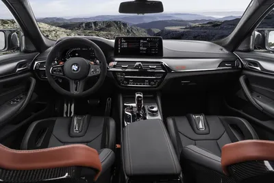 Интерьер салона BMW M5 CS . Фото салона BMW M5 CS. Фото #6
