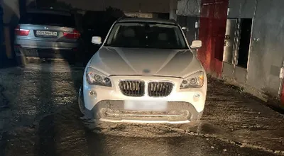 Автомобили BMW чаще других оставляют без номеров на парковках в Москве