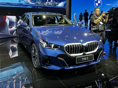 Новая «пятерка» BMW обрела две гибридные версии — Авторевю
