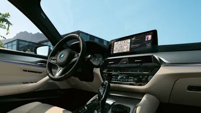 BMW 5 серии на официальном сайте BMW в России