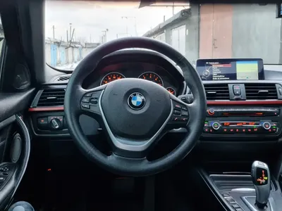 BMW просит не садиться за руль старых моделей авто: они несут смертельную  опасность - ForumDaily