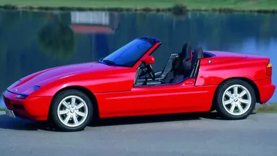 The 5 Coolest Features Of The BMW Z1