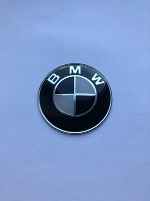 Значок с подсветкой 3D BMW WHITE 8,2см - AutoInstrument