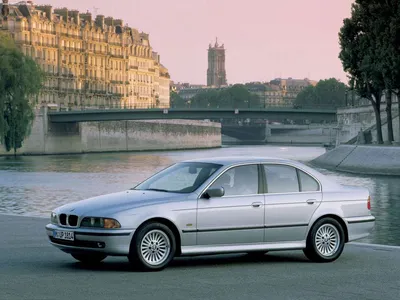 Why you should consider the BMW E39 5-Series as a Drift Car – ECS Tuning
