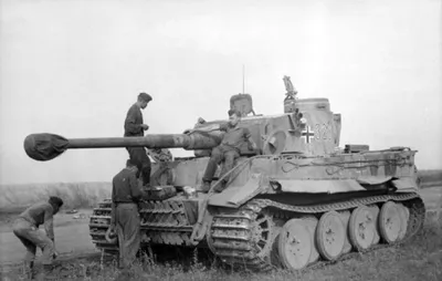 Этот танк считают совершенным, но это не так!»-5 опасных недостатков танка « Тигр», которые подводили немецких танкистов в бою | Две Войны | Дзен