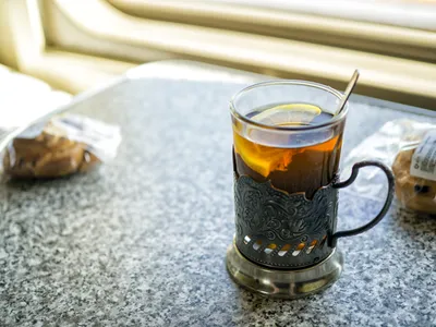 Чай будет вкусным, как в поезде, стоит только добавить в него щепотку специи