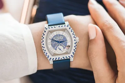 2022 модные трендовые женские часы, роскошные золотые маленькие наручные  часы с браслетом из сплава, подарки, красивые женские наручные часы для  девушек | AliExpress