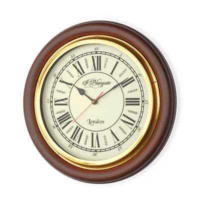Напиши время ,которое показывают часы . На английском . Ответьте пж Дам 10  баллов - Школьные Знания.com