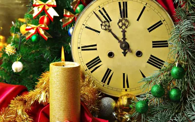 Настенные часы, в часах новый год…» — создано в Шедевруме