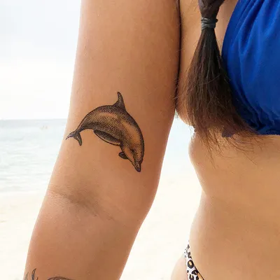 Dolphin Tattoo Design Images (Dolphin Ink Design Ideas) | Dolphins tattoo,  Small shoulder tattoos, Tattoo designs and meanings