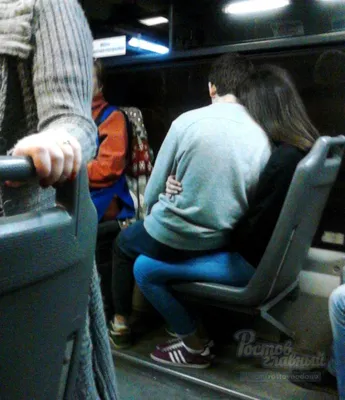 В Гродно мужчина снял штаны прямо в автобусе, чтобы понравиться девушке —  Вечерний Гродно