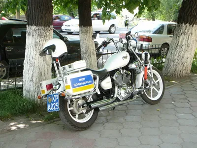 Фото на айфон: дорожный мотоцикл в качестве фона 