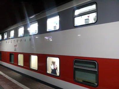 Из Москвы в Адлер отправился первый в истории РЖД двухэтажный пассажирский  поезд | Новости Приднестровья