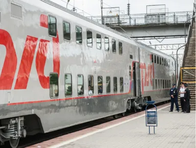 Двухэтажный поезд «Ростов-Адлер» начал курсировать из донской столицы