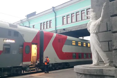 В новогодние праздники Москву и Санкт-Петербург свяжет дополнительный двухэтажный  поезд - Газета «Караван Ярмарка»