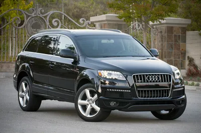 2011 Audi Q7 3.0T S line: Review Photo Gallery