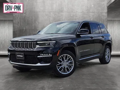 Jeep Grand Cherokee Limited Sends Dark Vibes With New Black Appearance  Package - autoevolution
