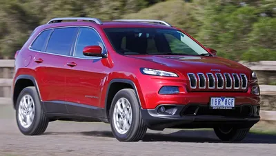 Jeep Cherokee Longitude 2015 review | CarsGuide