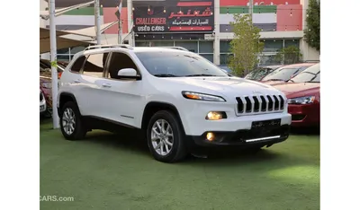 Used Jeep Cherokee Latitude 2015 White 2.4L 2015 for sale in Sharjah -  661371