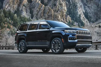 Jeep Targets Cadillac Escalade with $111,000 Grand Wagoneer - Bloomberg