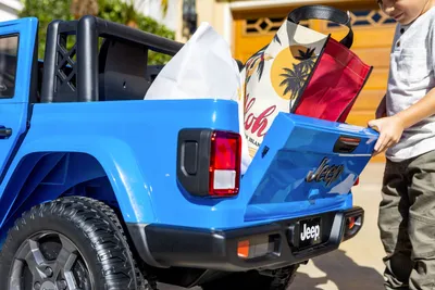 New 2022 Jeep Gladiator Overland Crew Cab in Ventura #222144 | Crown Dodge  Chrysler Jeep RAM
