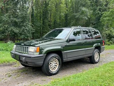 File:1993-1995 Jeep Grand Cherokee Limited.JPG - Wikimedia Commons