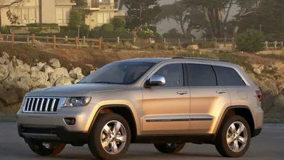 Jeep Grand Cherokee Overland 2011 Car Review | AA New Zealand