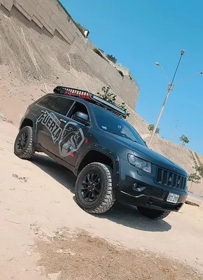 View build 2.5 inch Lifted 2011 Jeep Grand Cherokee 4WD | Rough Country