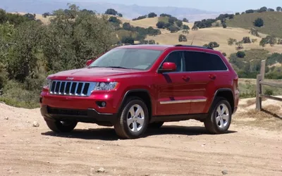 2011 Jeep Grand Cherokee: A new generation with the same attractive  features! - The Car Guide