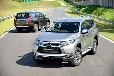 Mitsubishi Montero's Army Brother Spotted in Japan