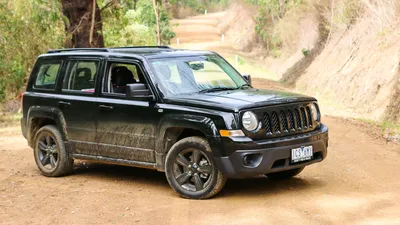 Pre-Owned Jeep Compass and Jeep Patriot: What You Need to Know | Otogo