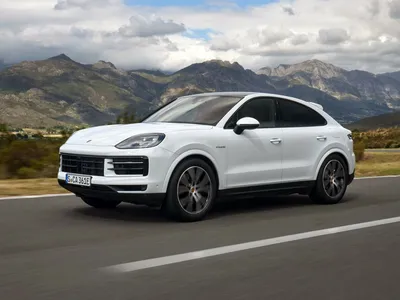 Сравнение Jeep Grand Cherokee и Porsche Cayenne по характеристикам,  стоимости покупки и обслуживания. Что лучше - Джип Гранд Чероки или Порше  Кайен