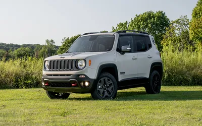 Jeep Renegade 4xe Review | Electrifying