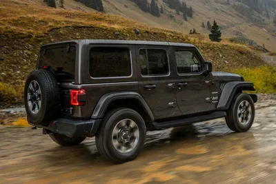 Jeep Wrangler Sahara: внедорожник на каждый день? - Российская газета