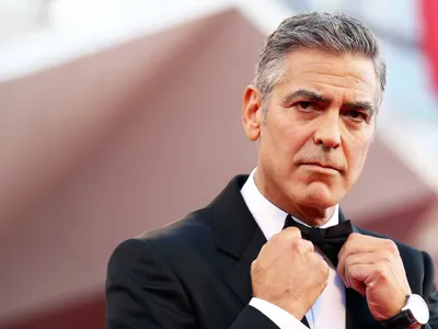 Свежие фото знаменитости: скачивай бесплатно обои с Джорджем Клуни.