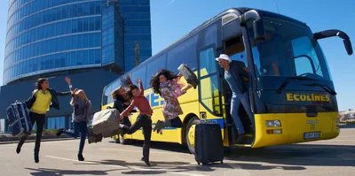 История о задержанном автобусе Ecolines, ехавшем из Москвы в Ригу: как  компенсируют ущерб пассажирам, которые полсуток провели на стоянке?