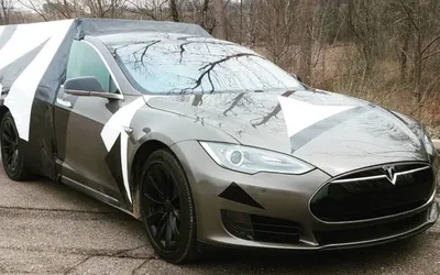 Электрокар Tesla Model S установил рекорд, проехав 1000 км без подзарядки -  Российская газета