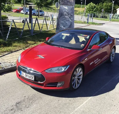 Tesla Model 3 — Автомобили Tesla в Беларуси