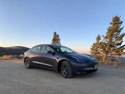 Электромобили Tesla доказывают свою надёжность. В Германии Tesla Model S  уже проехал 1,3 миллиона километров