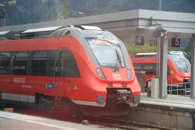 I love Metro - Двухэтажные европейские поезда Alstom Euroduplex курсируют  по скоростным трассам во Франции, Германии, Люксембурге и Швейцарии. Alstom  Euroduplex вмещает 1020 пассажиров и развивает скорость 320 км/ч. | Facebook